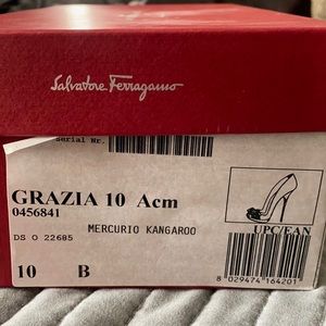 Ferragamo.Size 10.Smoke free home.In original box.